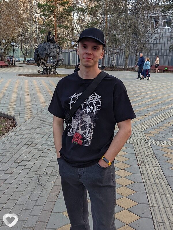 Макар, 22, Москве — анкета №1249552