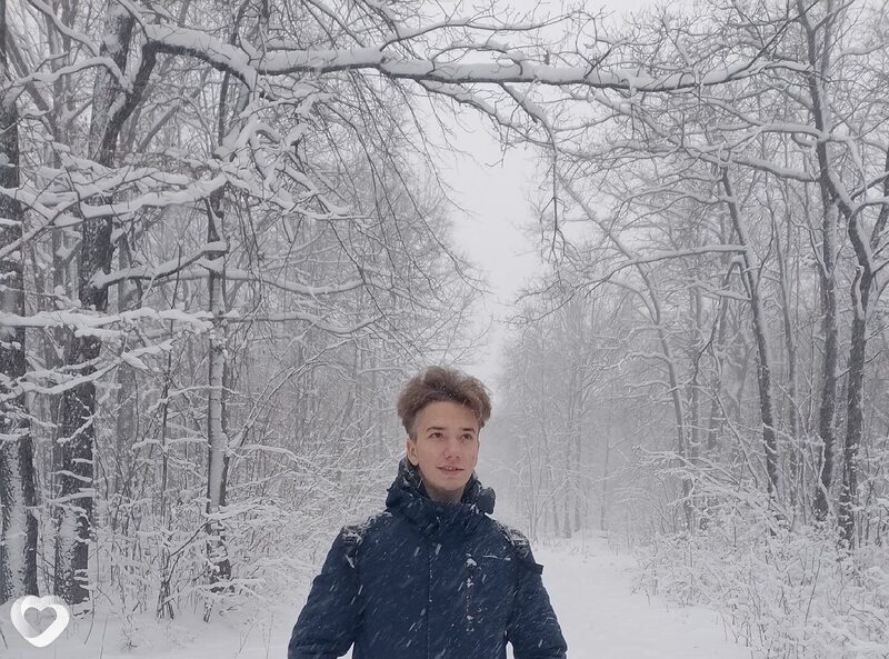 Андрей, 21, Москве — анкета №1250102