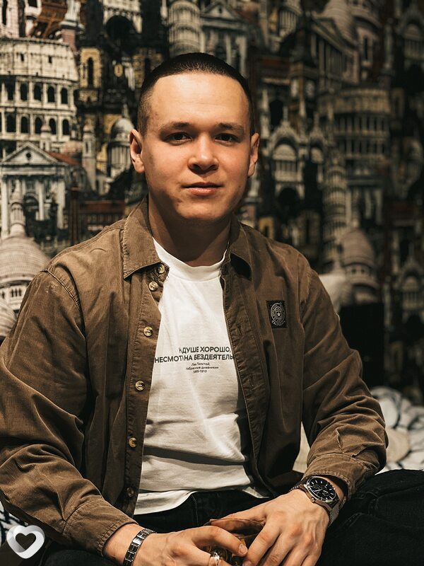Яша, 26, Москве — анкета №1250236