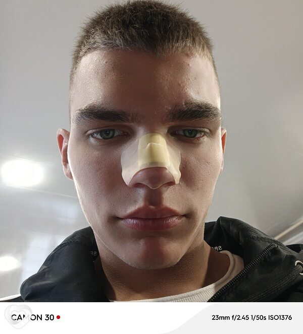 Артем, 22, Тамбове — анкета №1250378
