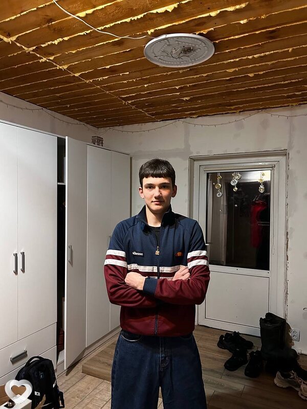 Денис, Шадринск