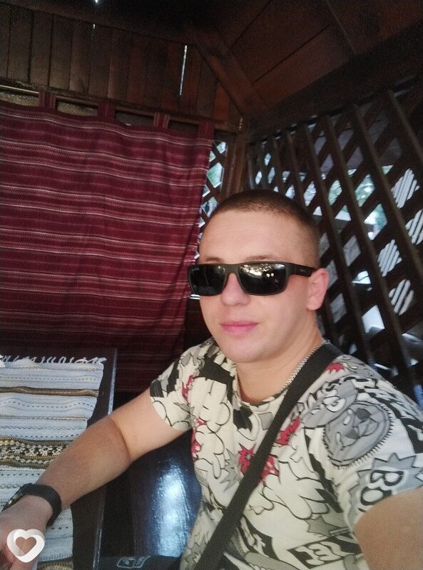 Денис, 28, Днепр — анкета №1250637