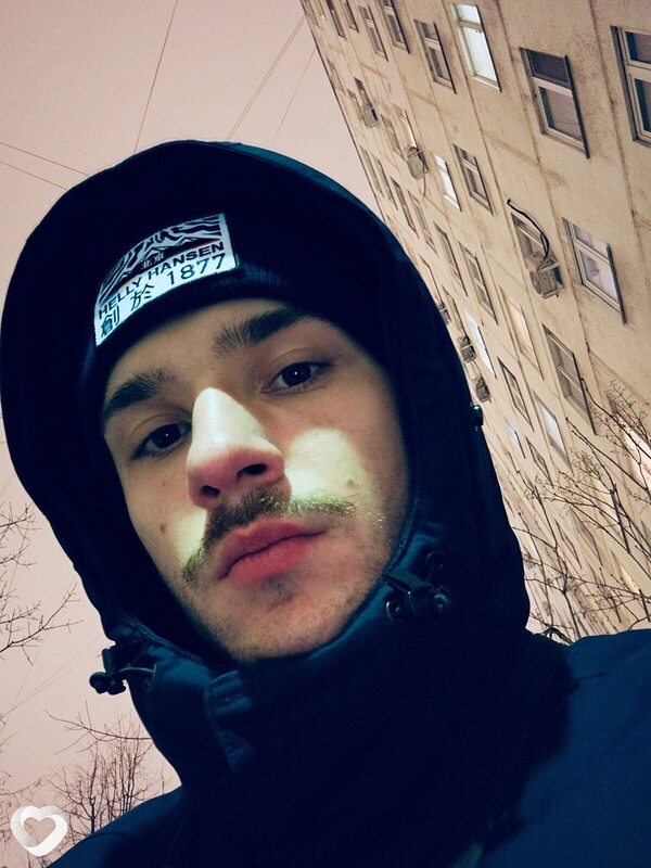 Иван, 21, Калининграде — анкета №1250688