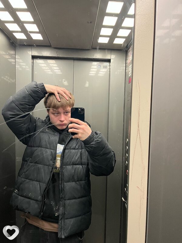 Ваня, 22, Москве — анкета №1252092