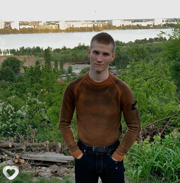 Роман, 20, Москве — анкета №1252787