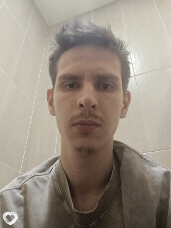 Максим, 22, Коломне — анкета №1253208