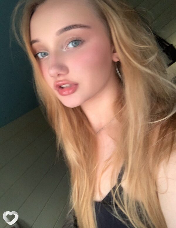 Полина, 21, Минске — анкета №1253336