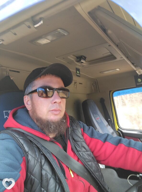 Виталий, 38, Ханты-Мансийске — анкета №1253364
