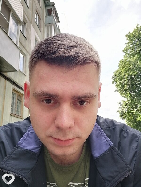 Александр, 32, Новомосковске — анкета №1253762