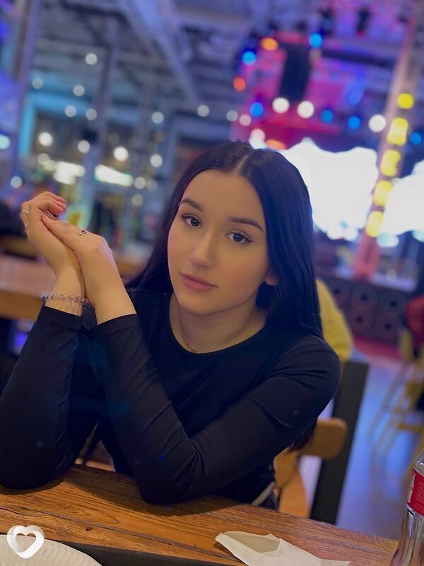 Helly, 20, Нижнем Новгороде — анкета №1255800