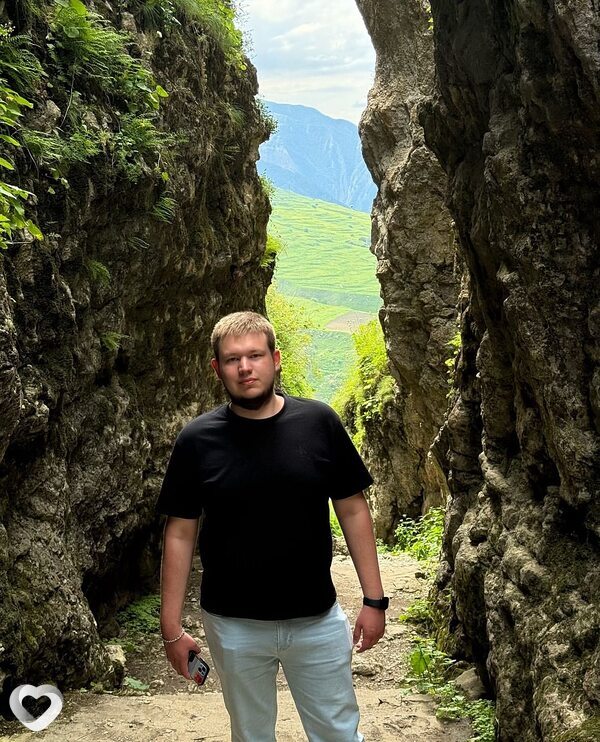 Илья, 25, Саратове — анкета №1255856