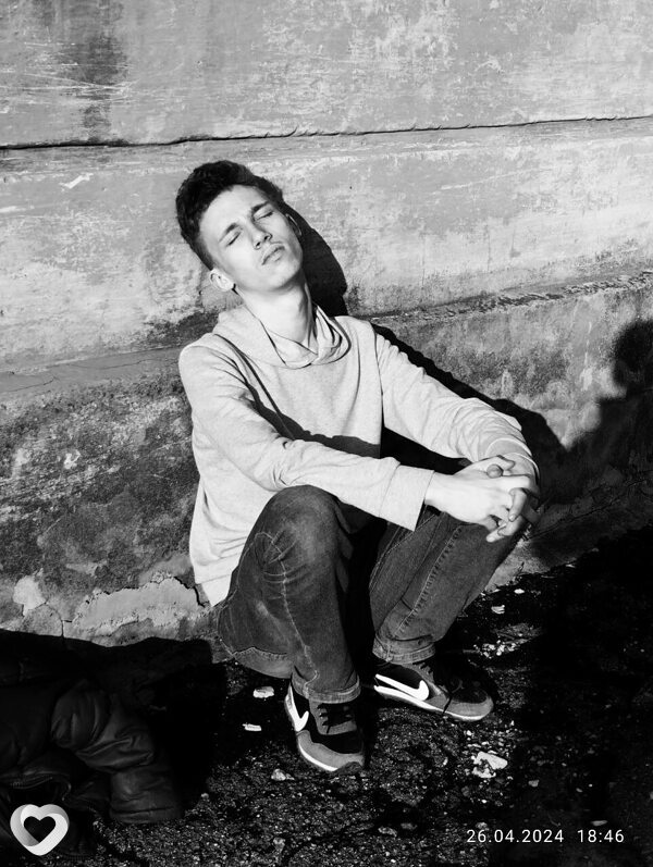 Павел, 20, Санкт-Петербурге — анкета №1256140