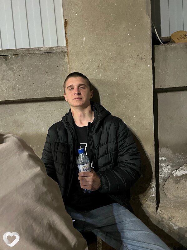 Кирилл, 21, Зернограде — анкета №1256614