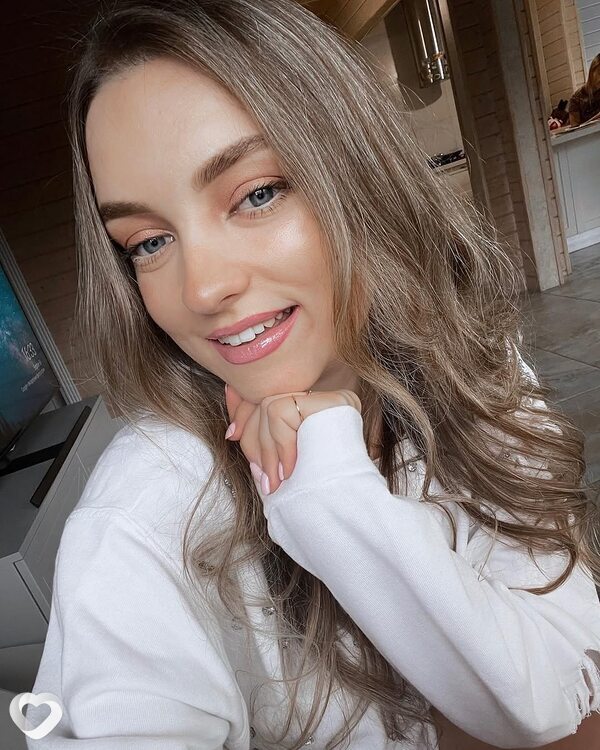 Елена, 20, Москве — анкета №1256639