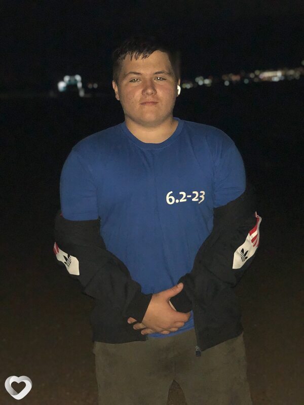 Валерий, 20, Москве — анкета №1257211
