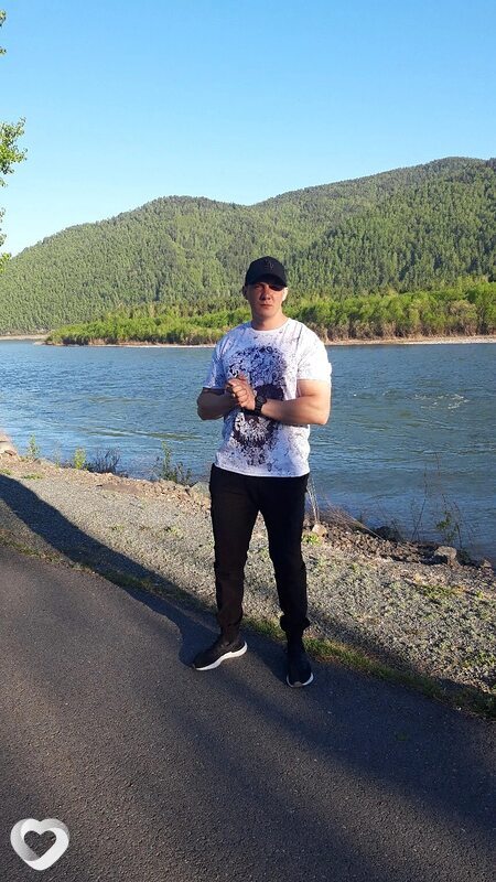 Николай, 31, Удачном — анкета №1257073