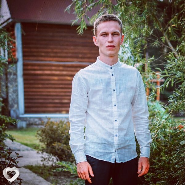 Денис, 29, Енакиеве — анкета №1259184