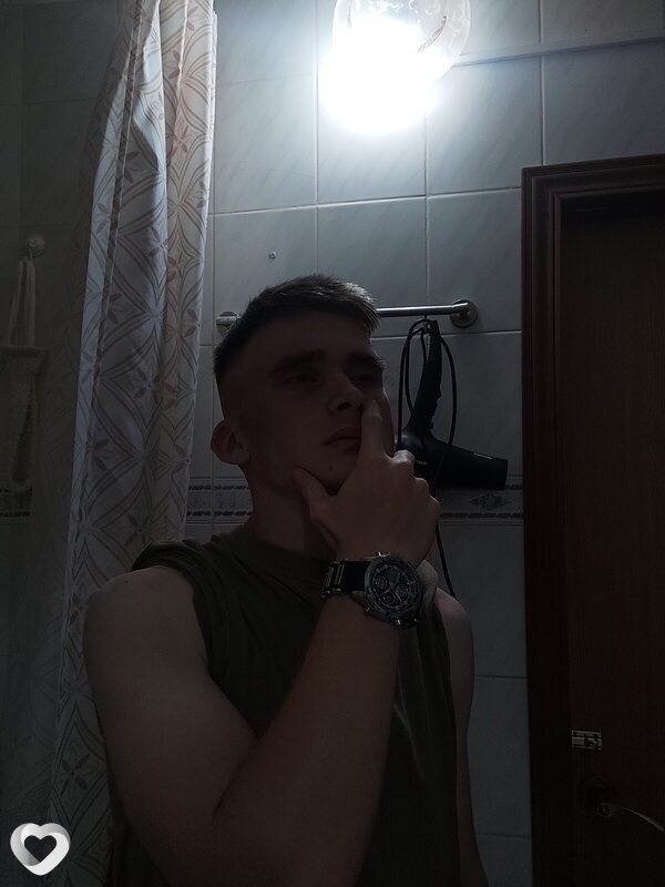 Владислав, 20, Москве — анкета №1259814