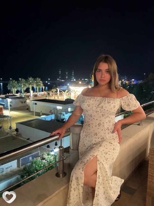 Света, 32, Новороссийске — анкета №1260241