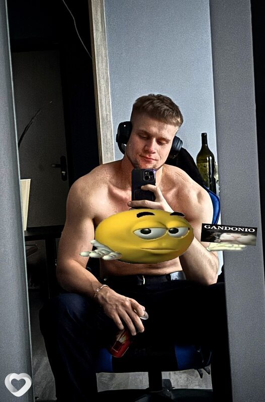 Максим, 25, Ярославле — анкета №1260652