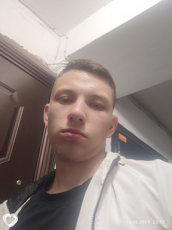 Никита, 22, Орске — анкета №1262297
