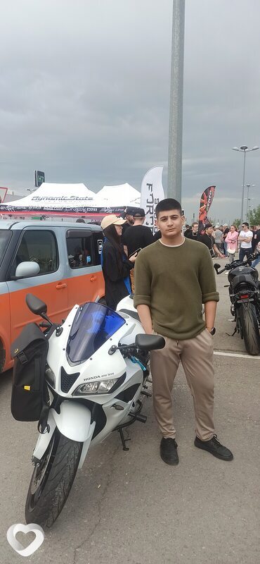 Эрнест, 20, Москве — анкета №1264064