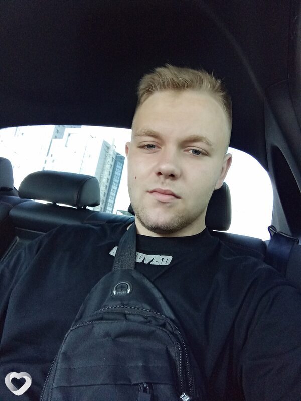 Александр, 21, Москве — анкета №1264414