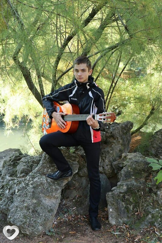Дмитрий, 21, Симферополе — анкета №1264791