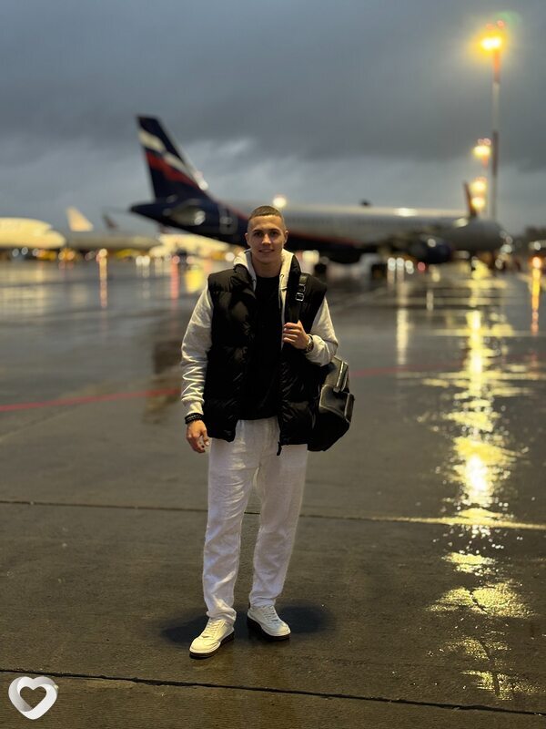 Денис, 22, Сочи — анкета №1265035