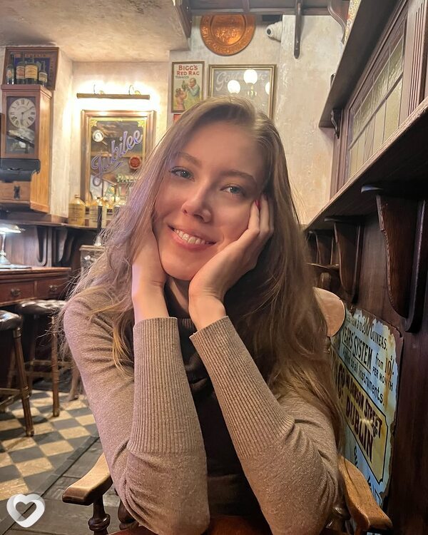 Виктория, 25, Новомосковске — анкета №1265863