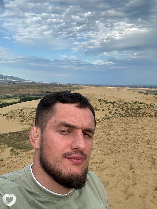 Эдуард, 32, Каспийске — анкета №1266374