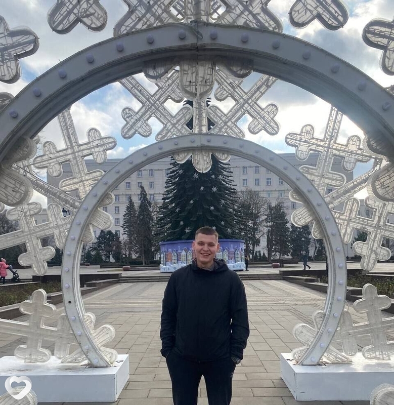 Данил, 22, Морозовске — анкета №1267885