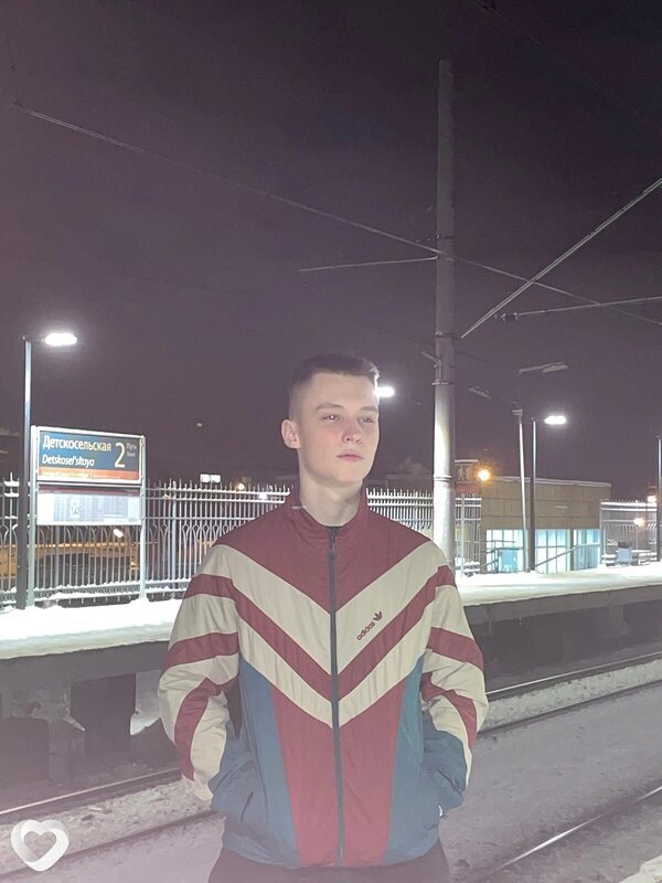 Кирилл, 21, Москве — анкета №1268321
