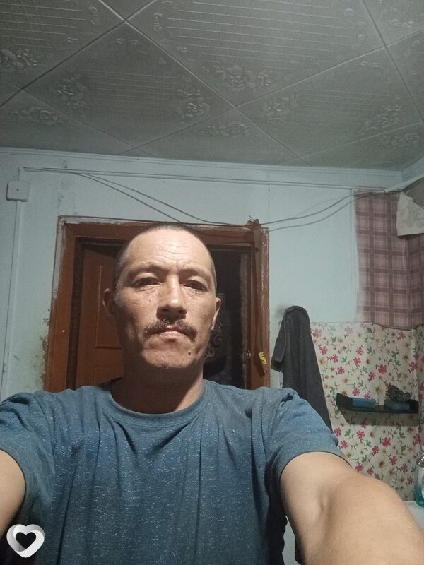 Вадим, 39, Горно-Алтайске — анкета №1268941