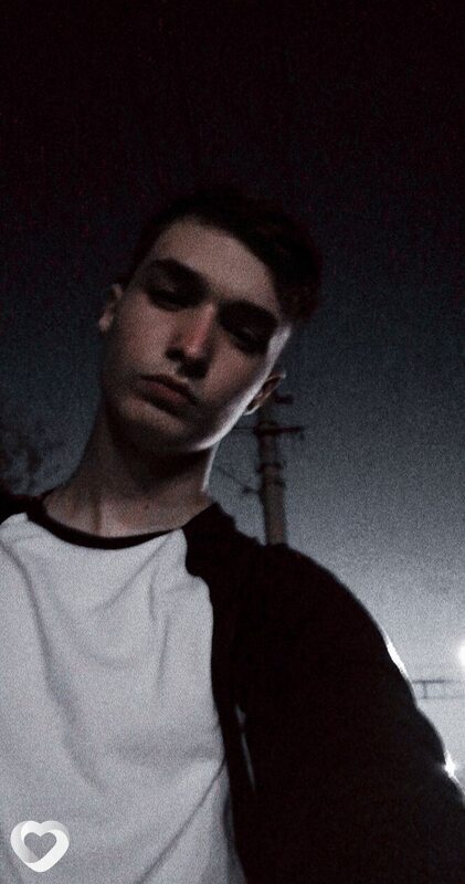Дмитрий, 21, Благовещенске — анкета №1270126