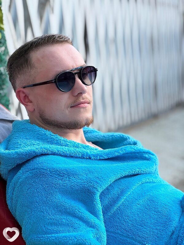 Виталий, 26, Москве — анкета №1270385