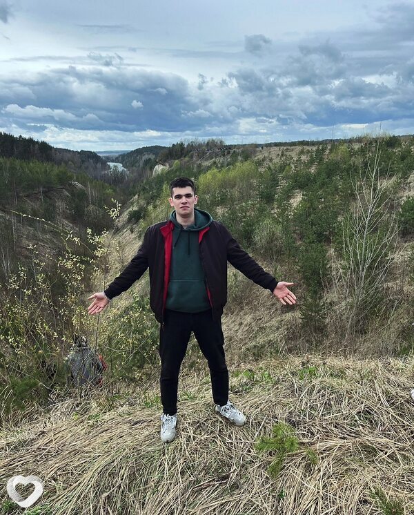 Эдуард, 25, Несвиже — анкета №1270614