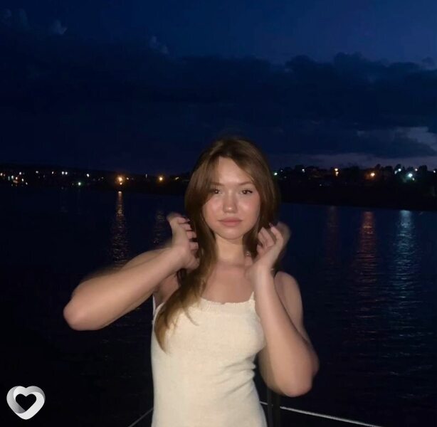 Ева, 23, Уссурийске — анкета №1272962