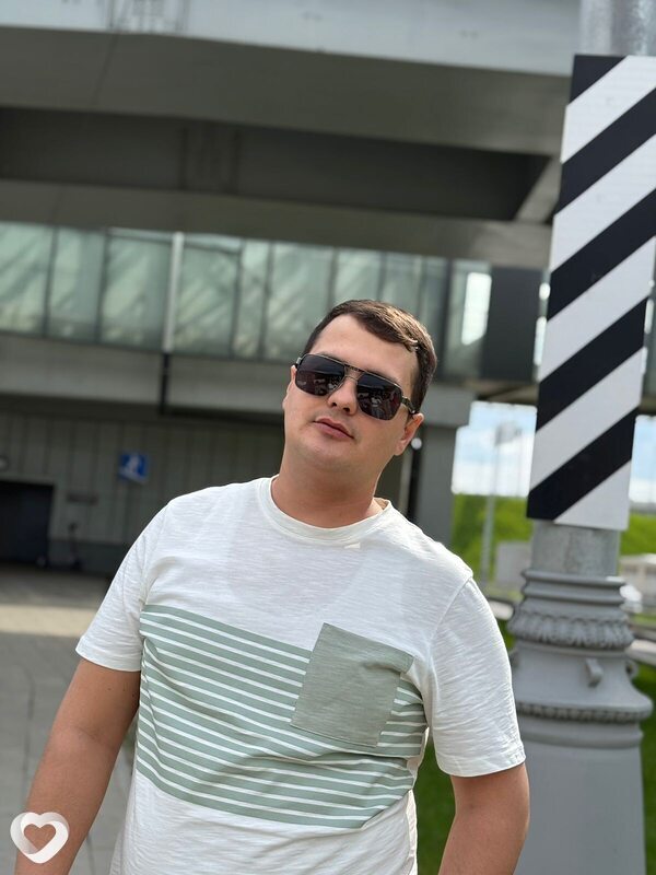 Артём, 27, Москве — анкета №1272967