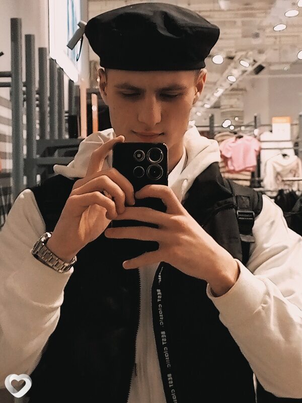 Дмитрий, 20, Волгограде — анкета №1273362
