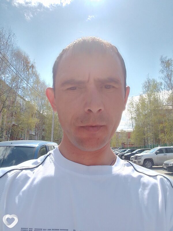 Михаил, 37, Нефтеюганске — анкета №1273901