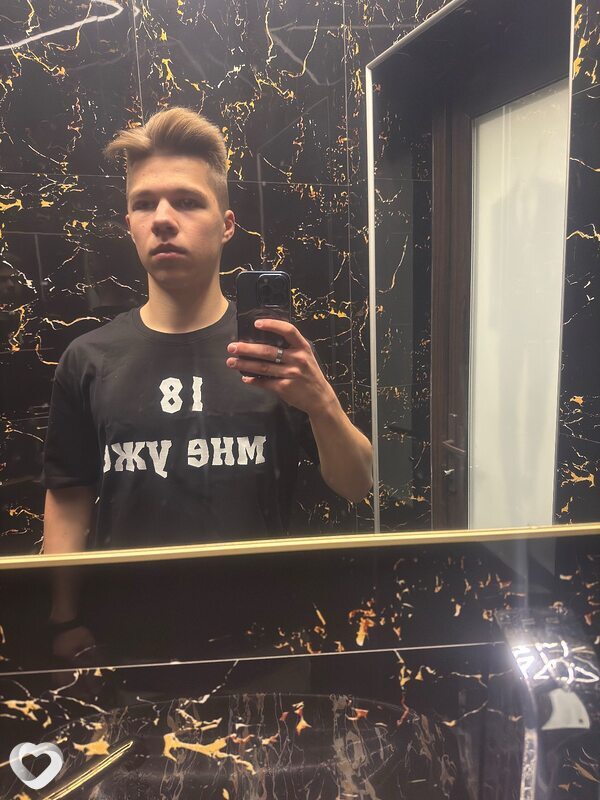 Егор, 20, Фаниполе — анкета №1275363