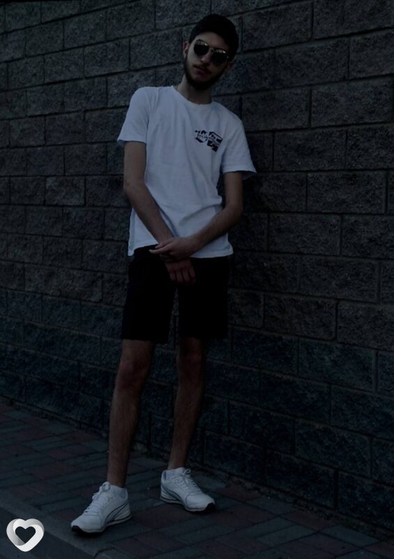Эдуард, 21, Москве — анкета №1274618