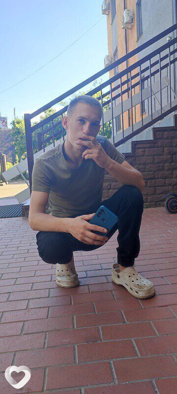 Дмитрий, 21, Красноярске — анкета №1275149