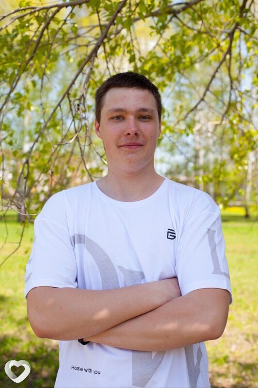 Антон, 20, Кемерове — анкета №1275838