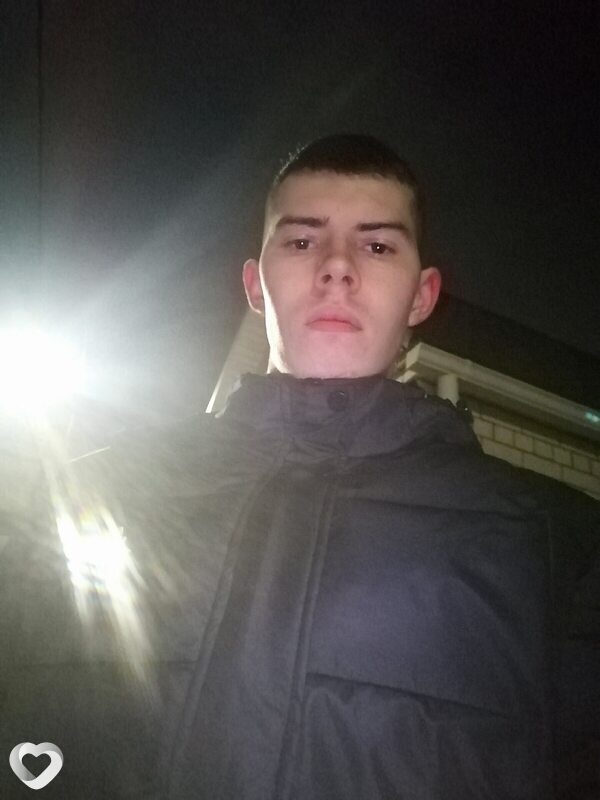 Иван, 23, Москве — анкета №1276425