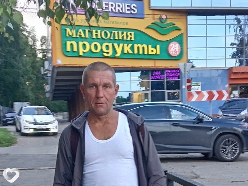Виктор, 36, Березе — анкета №1277074