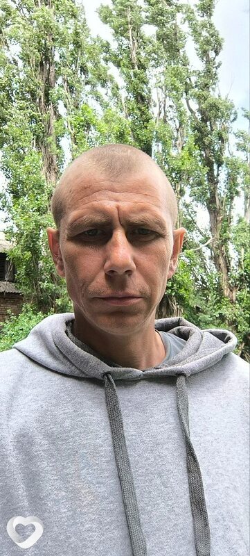 Игорь, 40, Снежном — анкета №1277934