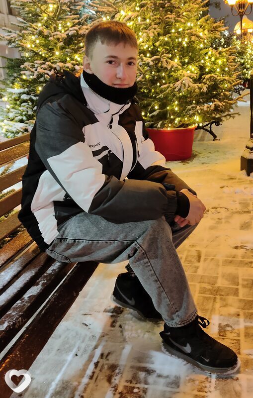 Алексей, 21, Москве — анкета №1278398