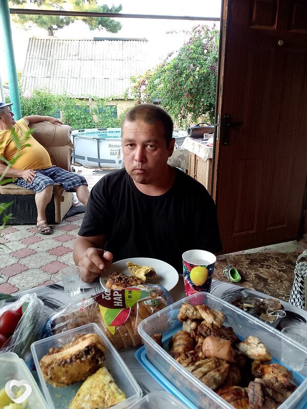 Виталик, 42, Новошахтинске — анкета №1278754